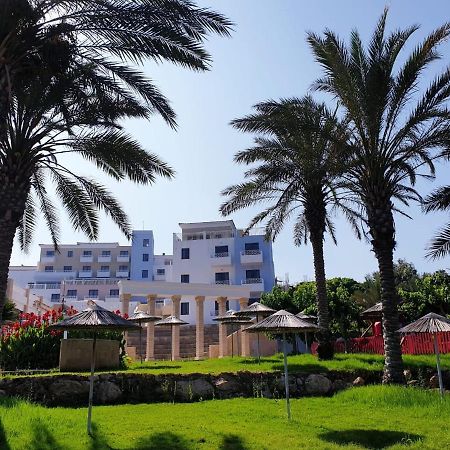 Seaview Sunset Holiday Apartments Paphos Eksteriør billede