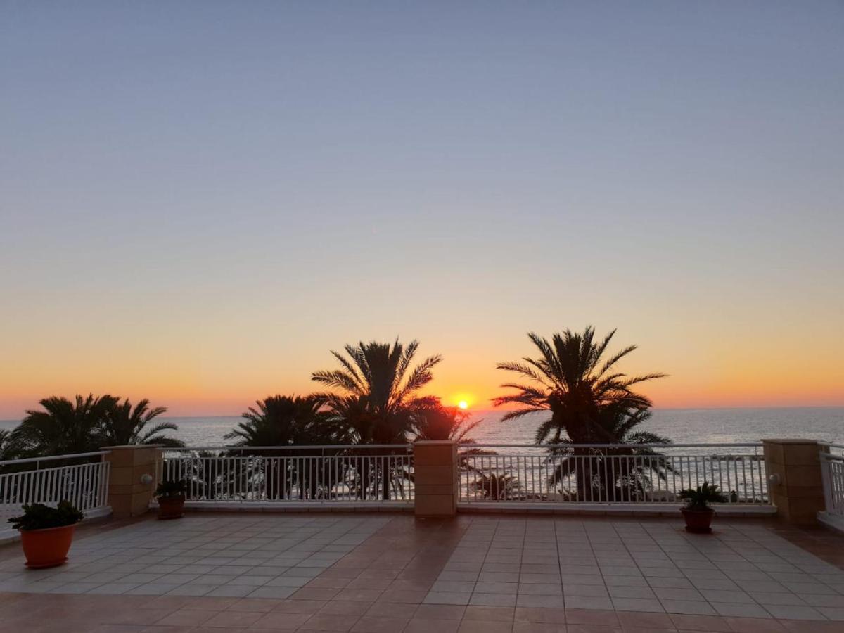 Seaview Sunset Holiday Apartments Paphos Eksteriør billede